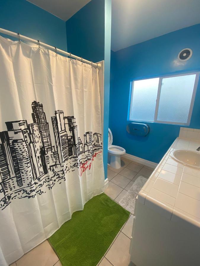Spacious Private Los Angeles Bedroom With Ac & Wifi & Private Fridge Near Usc The Coliseum Exposition Park Bmo Stadium University Of Southern California Екстериор снимка