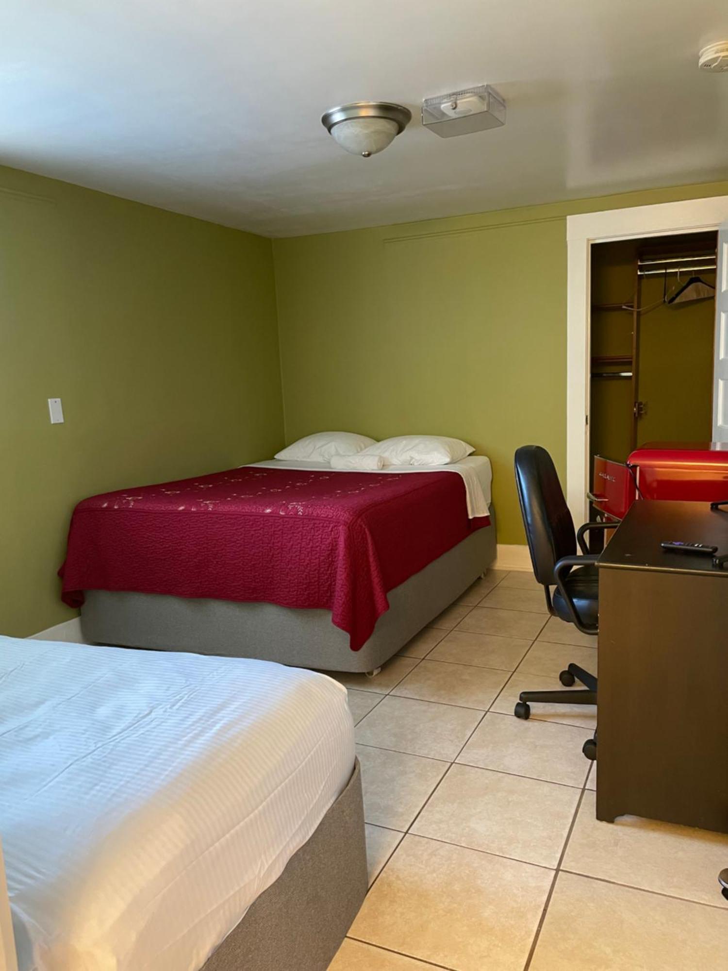 Spacious Private Los Angeles Bedroom With Ac & Wifi & Private Fridge Near Usc The Coliseum Exposition Park Bmo Stadium University Of Southern California Екстериор снимка